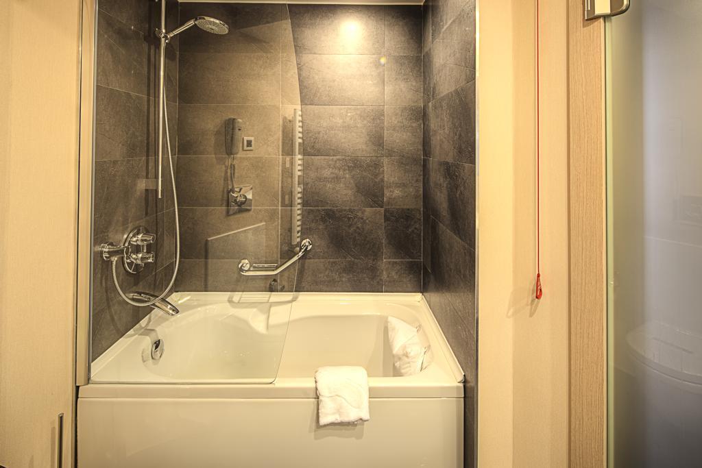 Park 156 Hotel Istanbul Ngoại thất bức ảnh